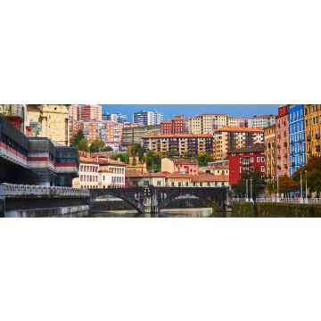 Lais Puzzle - Bunte Gebäude in einer Straße von Bilbao, Baskenland, Spanien - 1.000 Teile