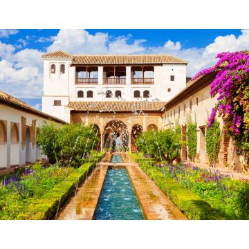 Lais Puzzle - Blick auf einen Brunnen auf dem Platz der Heiligen Alhambra de Granada. Brunnen und Gärten - 1.000 Teile