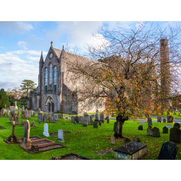 Lais Puzzle - Kilkenny, Irland. Friedhof vor der Kathedralkirche St. Canices - 1.000 Teile