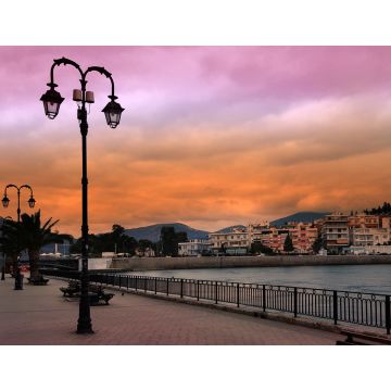 Lais Puzzle - Die Stadt Chalkida, Euböa, Griechenland mit dramatischem Himmel - 1.000 Teile