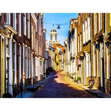 Lais Puzzle - Sonnenuntergang über engen Straßen in der historischen Stadt Middelburg in der Provinz Zeeland, Niederlande - 1.000 Teile