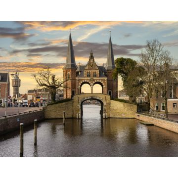 Lais Puzzle - Der Waterpoort in Sneek (Friesland, Niederlande) während eines schönen Sonnenuntergangs/Sonnenaufgangs - 1.000 Teile