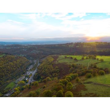Lais Puzzle - Schöne Luftaufnahme der Täler in Südwales, Blaenau Gwent, Abertillery - 1.000 Teile