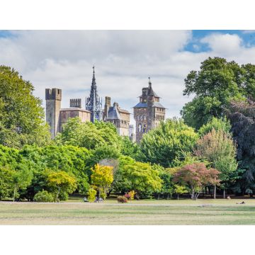 Lais Puzzle - Blick auf das Schloss von Cardiff vom Bute-Park im Zentrum von Cardiff, Wales, UK - 1.000 Teile