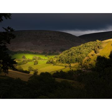 Lais Puzzle - Ein Blick auf das Eglwyseg-Tal auf dem Weg vom Horseshoe Pass bei Llangollen, Nordwales - 1.000 Teile