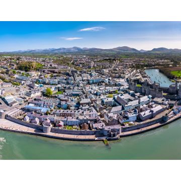 Lais Puzzle - Skyline von Caernafon, Gwynedd in Wales - Vereinigtes Königreich - 1.000 Teile