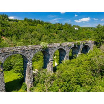 Lais Puzzle - Luftaufnahme des Pontsarn-Viadukts bei Morlais und Merthyr Tydfil in Südwales. Das Viadukt ist jetzt Teil des Wander- und Radwegenetzes Taff Trail. - 1.000 Teile
