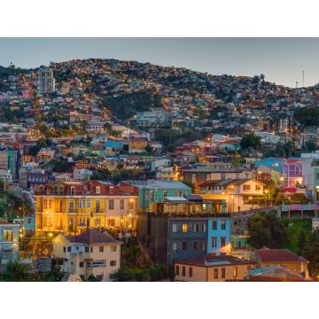 Lais Puzzle - Blick über einen der Hügel von Valparaiso in Chile in der Abenddämmerung - 1.000 Teile