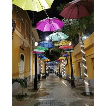 Lais Puzzle - Regenschirme in der Stadt Piura, Peru - 1.000 Teile