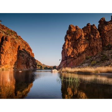 Lais Puzzle - Reflektionen von Felsformationen am Wasserloch der Glen Helen Gorge, Northern Territory, Australien - 1.000 Teile