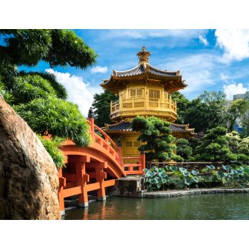 Lais Puzzle - Vorderansicht des Goldenen Pavillon-Tempels mit roter Brücke im Nan Lian-Garten, Hongkong. Asien - 1.000 Teile