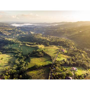 Lais Puzzle - Drohnenaufnahme eines Bergtals bei Sonnenuntergang in Jarabacoa, Dominikanische Republik - 1.000 Teile