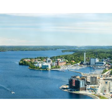 Lais Puzzle - Schöne Aussicht von oben auf die Stadt Tampere an einem Sommertag, Finnland - 1.000 Teile