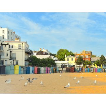 Lais Puzzle - Bunte Strandhütten am Strand, Viking Bay, Broadstairs, Kent, Großbritannien - 1.000 Teile