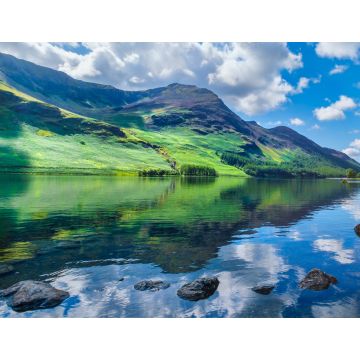 Lais Puzzle - Berge spiegeln sich in einem See im schönen Lake District in England - 1.000 Teile