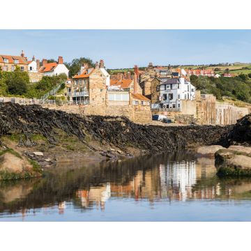 Lais Puzzle - Spiegelungen der Robin Hoods Bay in den Felspools - 1.000 Teile