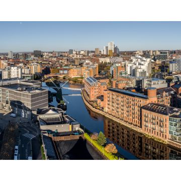 Lais Puzzle - Skyline des Stadtzentrums von Leeds Dock und Grundstücke am Wasser - 1.000 Teile
