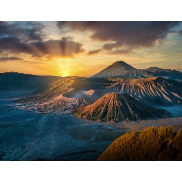 Lais Puzzle - Mount Bromo Vulkan (Gunung Bromo) bei Sonnenaufgang mit bunten Himmel Hintergrund in Bromo Tengger Semeru National Park, Ost-Java, Indonesien - 1.000 Teile