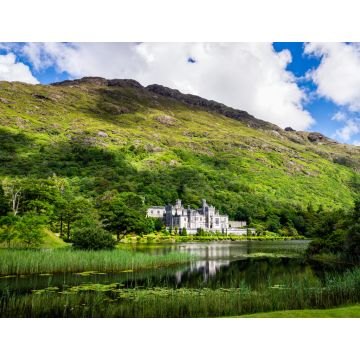 Lais Puzzle - Kylemore Abbey mit Spiegelung im See am Fuße eines Berges. Connemara, Irland - 1.000 Teile