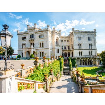 Lais Puzzle - Schloss Miramare mit Gärten am Golf von Triest im Nordosten Italiens - 1.000 Teile