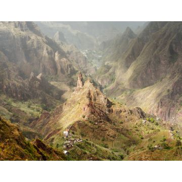 Lais Puzzle - Santo Antao, Kap Verde. Berggipfel im trockenen Xo-Xo-Tal - 1.000 Teile