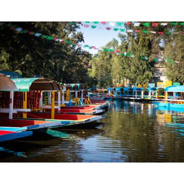 Lais Puzzle - Boote auf den Gewässern von Xochimilco in Mexiko-Stadt - 1.000 Teile