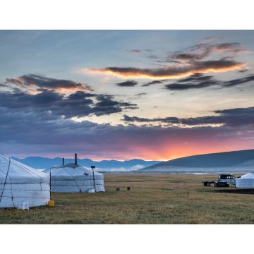 Lais Puzzle - mongolische Gers in einer Landschaft - 1.000 Teile