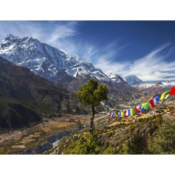 Lais Puzzle - Landschaftsansicht des Annapurna 3 Peak (7555 m) im Himalaya-Gebirge und buddhistische Gebetsfahnen auf der Annapurna Circuit Trekking Route in Nepal - 1.000 Teile
