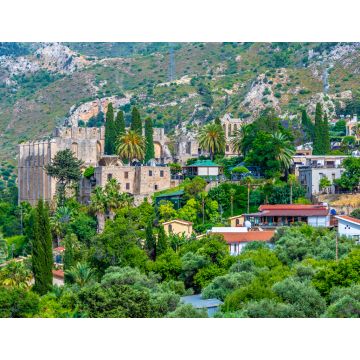 Lais Puzzle - Blick auf das Dorf Bellapais in der Stadt Girne in Nordzypern - 1.000 Teile