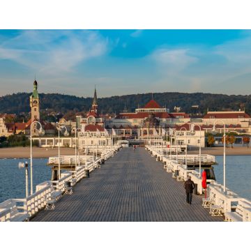 Lais Puzzle - Der Pier von Sopot und die schöne Stadtansicht von Sopot, Polen - 1.000 Teile