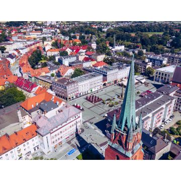 Lais Puzzle - Raciborz. Polen. Luftaufnahme des Hauptplatzes und des Stadtzentrums von Raciborz, Oberschlesien. Polen - 1.000 Teile
