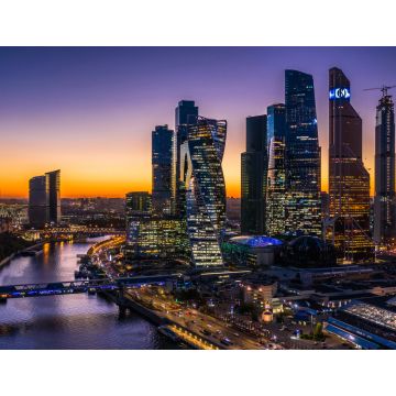 Lais Puzzle - Luftaufnahme des Sonnenuntergangs über dem Moskauer Stadtgebiet und dem Moskwa-Fluss, Russland - 1.000 Teile