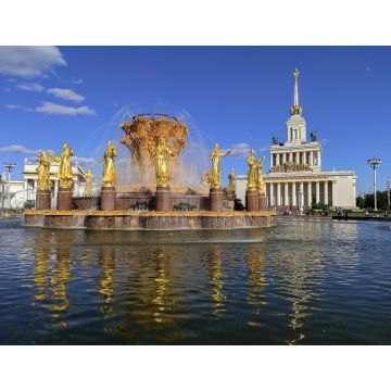 Lais Puzzle - Die Ausstellung der Errungenschaften der Volkswirtschaft (VDNH-Park) ist ein beliebtes touristisches Wahrzeichen in Moskau, Russland. Schöner goldener Brunnen "Freundschaft der Völker" - 1.000 Teile