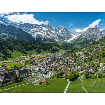 Lais Puzzle - Schweiz, Engelberg Gebäude und Alpenblick - 1.000 Teile