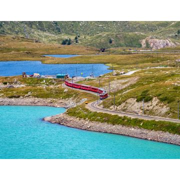Lais Puzzle - Bernina Express am Weißen See in Ospizio Bernina, Engadin, Schweiz - 1.000 Teile