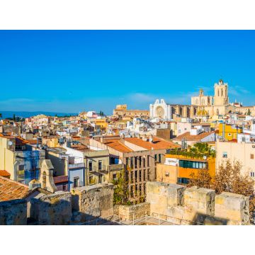 Lais Puzzle - Luftaufnahme von Tarragona vom Circo Romano aus mit der Kathedrale der heiligen Maria im Hintergrund - 1.000 Teile
