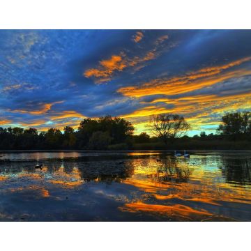 Lais Puzzle - Schöner Herbst-Sonnenuntergang an einem See. Prag, Tschechische Republik - 1.000 Teile