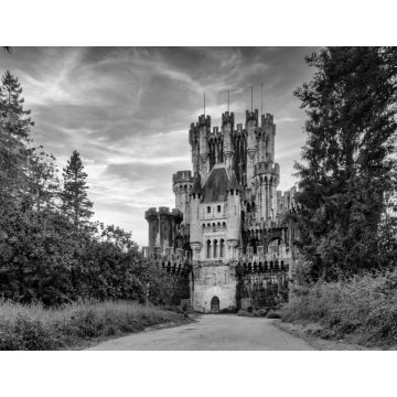 Lais Puzzle - das verwunschene Schloss von Butron in Bilbao, Spanien in schwarz weiß - 1.000 Teile