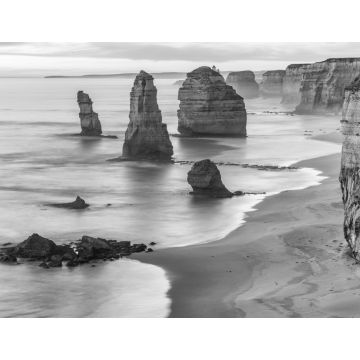 Lais Puzzle - Pracht der Twelve Apostles Rocks bei Sonnenaufgang - Great Ocrean in schwarz weiß - 1.000 Teile