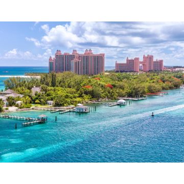 Lais Puzzle - Landschaftliche Ansicht eines idyllischen Strandes in Nassau, Bahamas, auf Paradise Island. Karibische und tropische Strandszene in Nassau mit weißer Sandküste und tiefblauem Meer, Bahamas - 1.000 Teile