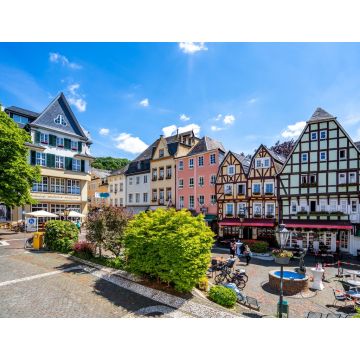 Lais Puzzle - Burgplatz, Linz am Rhein, Deutschland - 1.000 Teile