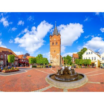 Lais Puzzle - Marktplatz, Sankt Petri Kirche, Westerstede, Niedersachsen, Deutschland - 1.000 Teile