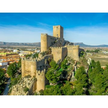 Lais Puzzle - Luftbild der mittelalterlichen Burg Almansa - 1.000 Teile