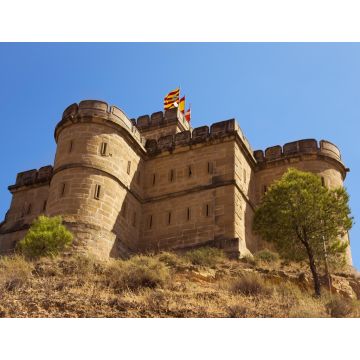 Lais Puzzle - Blick auf den 1875 erbauten Turm Torre de Salamanca in Caspe, Spanien - 1.000 Teile