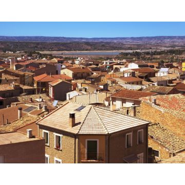 Lais Puzzle - eine Luftaufnahme der Dächer der Altstadt von Caspe, Spanien - 1.000 Teile