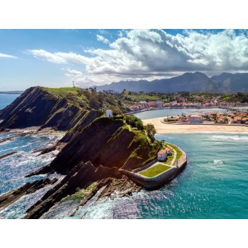 Lais Puzzle - Luftaufnahme von Ribadesella und seinem Mündungsgebiet in Asturien, Spanien. - 1.000 Teile