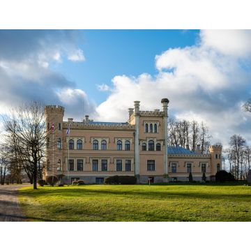 Lais Puzzle - Schloss oder Herrenhaus Garsene, erbaut 1856 im neugotischen Stil. Garsene, Lettland - 1.000 Teile
