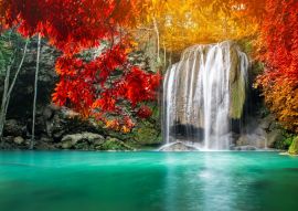 Lais Puzzle - Wunderschöner Wasserfall - 500 & 1.000 Teile