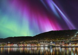 Lais Puzzle - Bergen Norwegen mit Nordlicht - 100, 200, 500 & 1.000 Teile