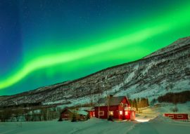 Lais Puzzle - Nordlicht über Dorf in Norwegen - 100, 200, 500 & 1.000 Teile